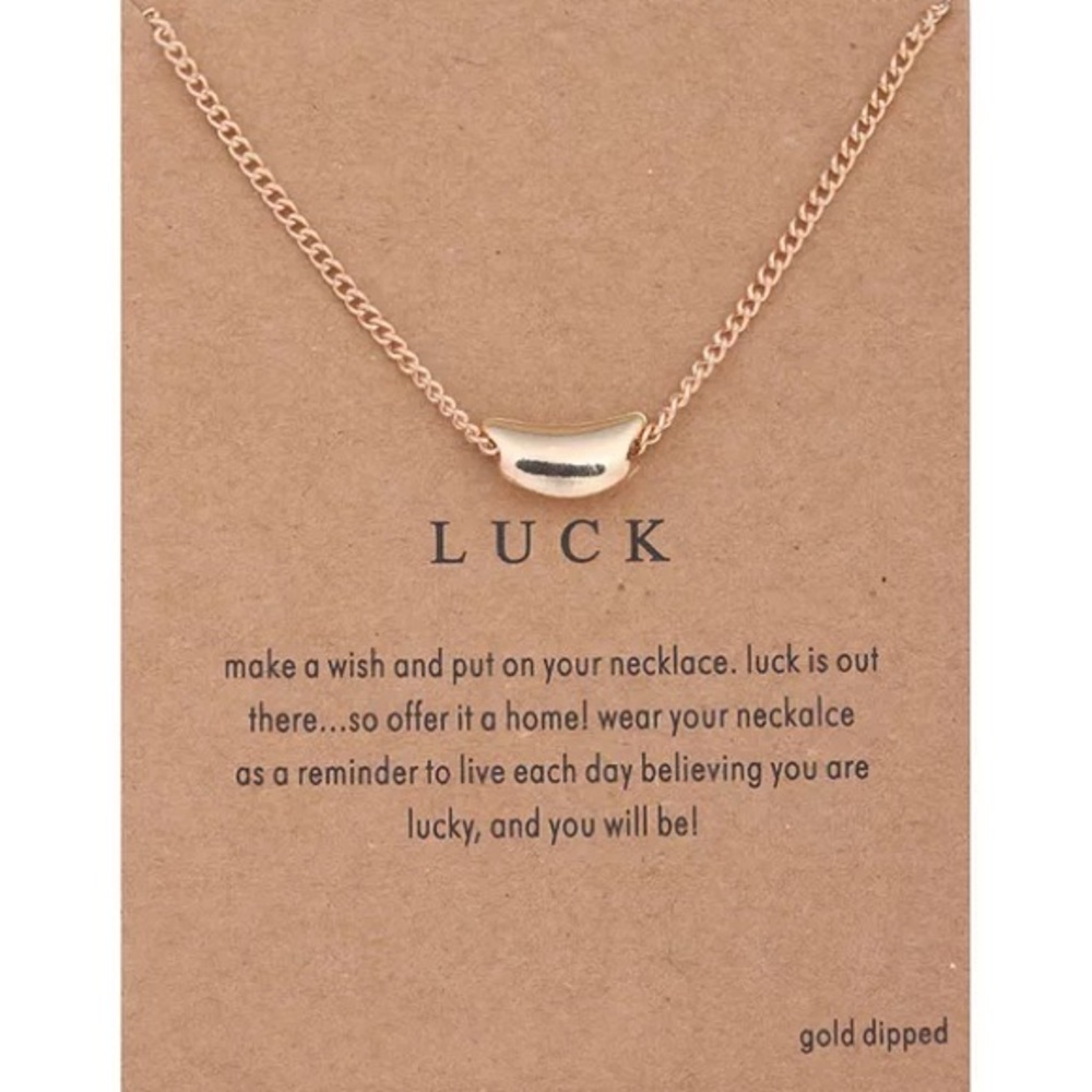 Luck is out! Gold Necklace & Pendant